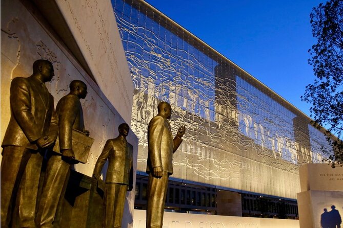 Washington DC Night-Time City Tour - U.S. Capitol and early Civil War stops: the route opens with big context