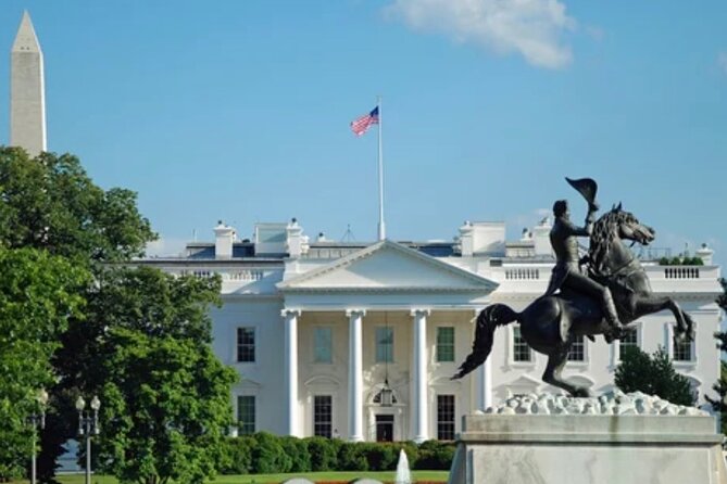 Washington DC Night-Time City Tour - Jefferson, MLK, and Lincoln: how the stories land at night