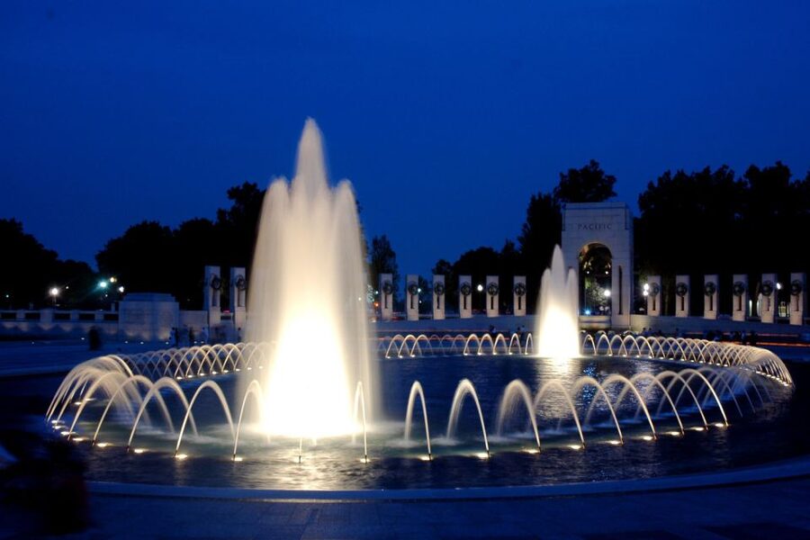Washington DC: Night Tour with 10+ Stops, Admission Tickets - The War Memorial Circuit: WWII, Vietnam, Korea, and More