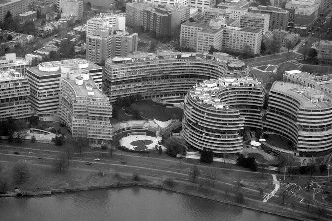 Washington DC Political Scandals and True Crime Night-Time Tour - Price and Logistics: What $55.25 Really Covers