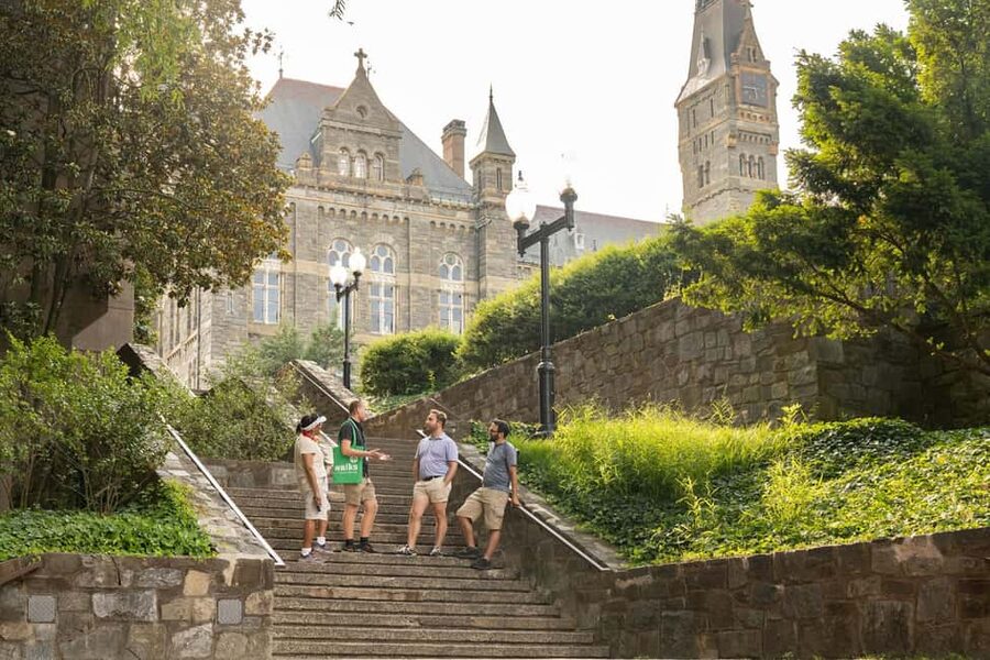 Washington DC: Potomac Cruise and Georgetown Walking Tour - Georgetown Port to the C&O Canal: where the story turns into a walk