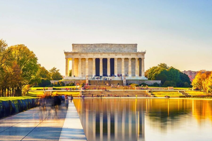 Washington, DC: Private National Mall Walking Tour - Lincoln Memorial: seeing the end point as part of the story