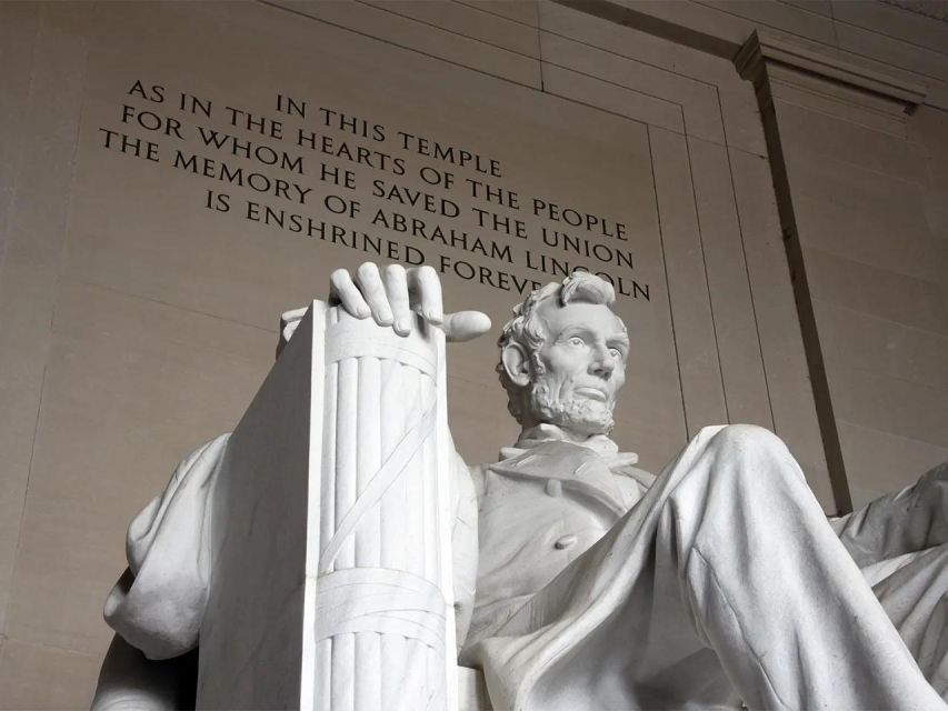 Washington DC: Private Tour with Luxury Vehicle - Jefferson Memorial and the Washington Monument viewpoints