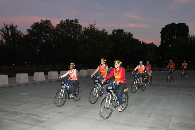 Washington DC Sites at Night Guided Bicycle Tour - Guide Energy Is the Real Secret Sauce