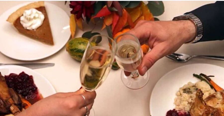 Washington, DC: Thanksgiving Day Lunch Cruise - Service, Staff, and the Onboard Feel