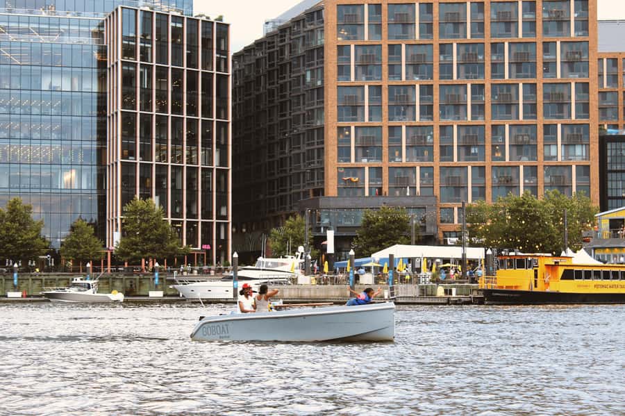 Washington DC: The Wharf Self-Driven Boat Tour with Map - Key highlights you will feel right away