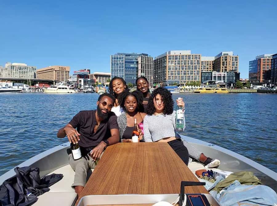 Washington DC: The Wharf Self-Driven Boat Tour with Map - Why the Wharf makes this self-drive boat tour work