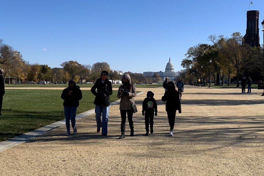 Washington DC: Walking Tour and African American Museum - The White House area, plus stories that connect to African American DC