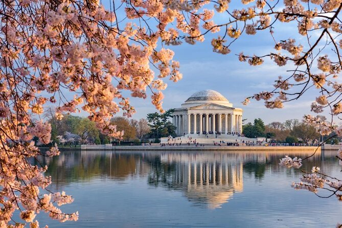 Washington: Potomac River Cruise & Guided Georgetown Walking Tour - Water-first sightseeing: why this tour feels different