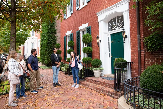 Washington: Potomac River Cruise & Guided Georgetown Walking Tour - The walking reality: moderate pace, but plan for hills